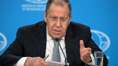 صورة لافروف: تعامل “طالبان” مع سفارة موسكو مثالي وعلى الغرب الإفراج عن أصول أفغانستان المجمدة