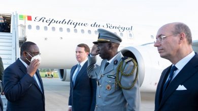 صورة بوتين يناقش مع رئيس الاتحاد الإفريقي قضية الحبوب الأوكرانية