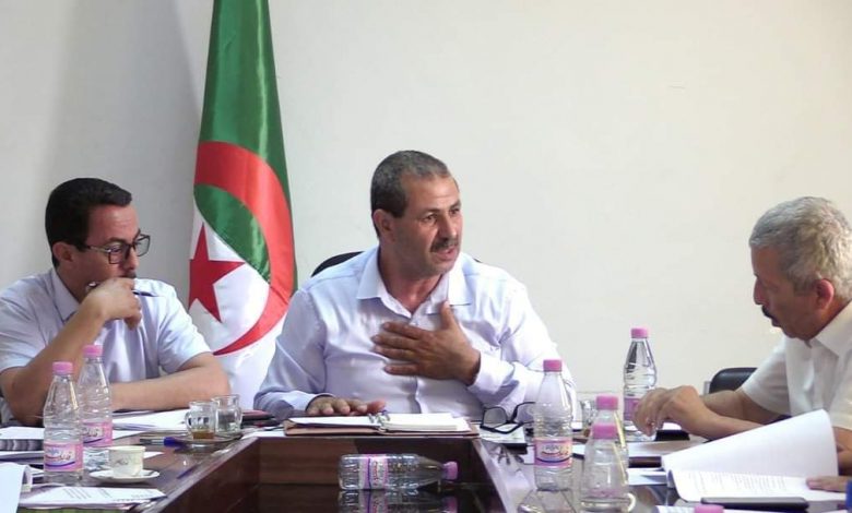 صورة المسيلة: النائب الولائي عبد الحميد رملي يتعهد بمنح أرضية من حسابه الخاص لإنشاء مكتب بريد بقرية أولاد منصور