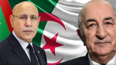 صورة رئيس الجمهورية يتلقى مكالمة هاتفية، من أخيه محمد ولد الشيخ الغزواني، رئيس الجمهورية الإسلامية الموريتانية