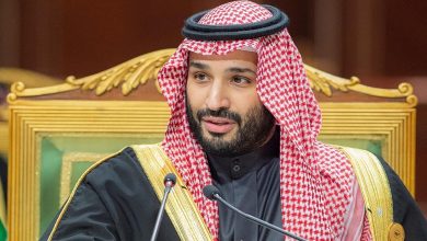 صورة ابن سلمان يستقبل متحدث الرئاسة ووزير المالية التركيين