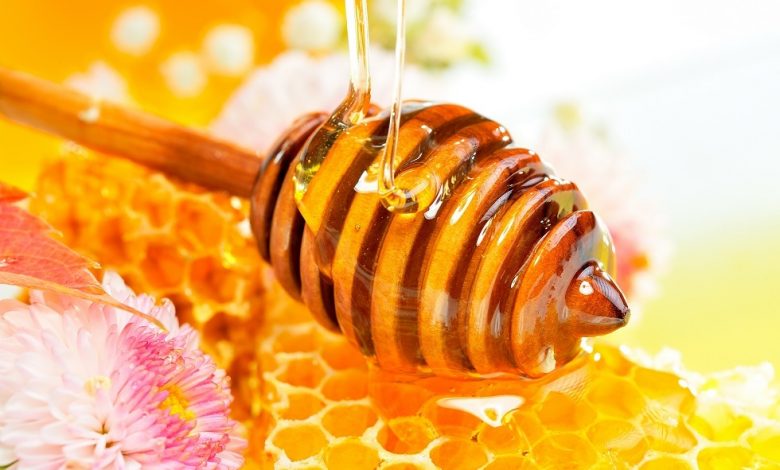 صورة هل يساهم العسل في التئام الجروح؟