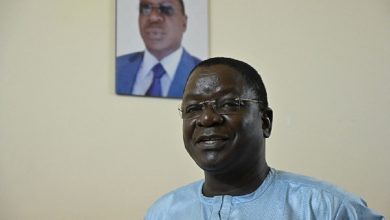 صورة استقالة رئيس وزراء تشاد وحكومته