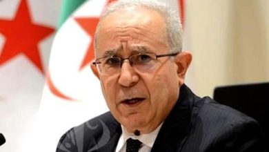 صورة لعمامرة يشارك في الدورة الـ42 للمجلس التنفيذي للاتحاد الافريقي بأديس أبابا