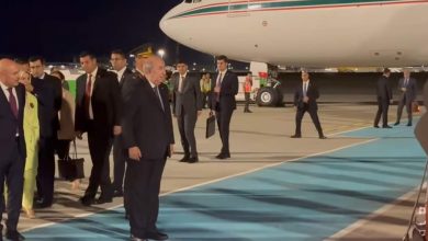 صورة رئيس الجمهورية يحل بإسطنبول