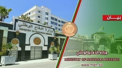 صورة الفريق أول السعيد شنقريحة رئيس أركان الجيش الوطني الشعبي يتقدم باسمه ونيابة عن جميع مستخدمي الجيش الوطني الشعبي بخالص التعازي والمواساة لأسر الشهداء وذويهم