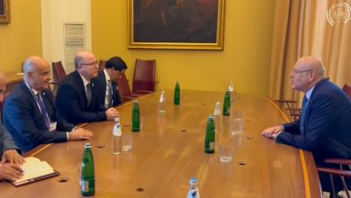 صورة الوزير الأول يجري بروما محادثات مع رئيس مجلس الوزراء اللبناني