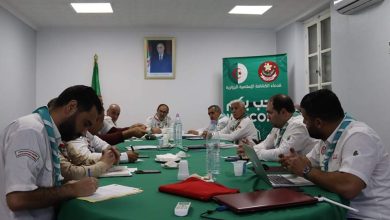 صورة قدماء الكشافة الإسلامية بالجزائر ينددون بالتحرشات الأجنبية الرامية لزعزعة استقرار البلاد في بيانها الختامي